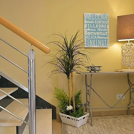 Sleeps 7 Pool Vakantiehuis